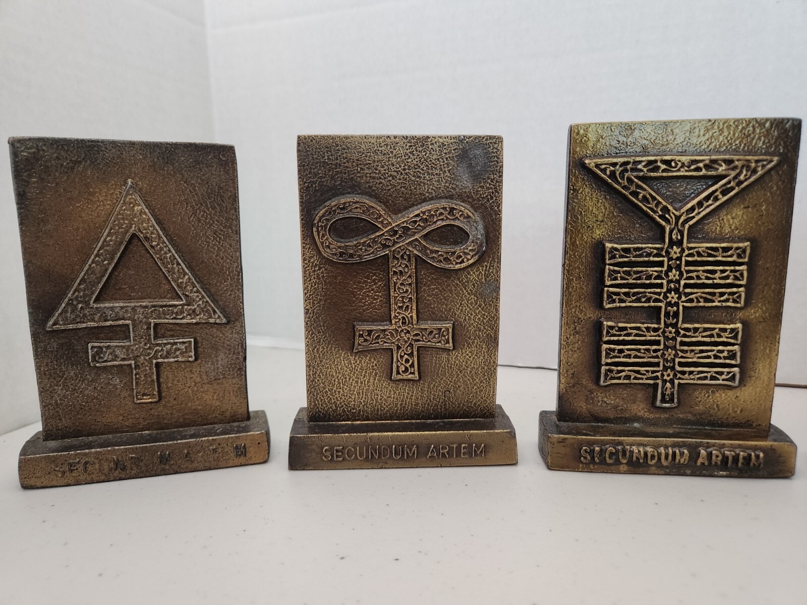 1977-81 Tinactin Apothecary Symbols Bronze Metal Paperweight/Bookends 6 Lot SET