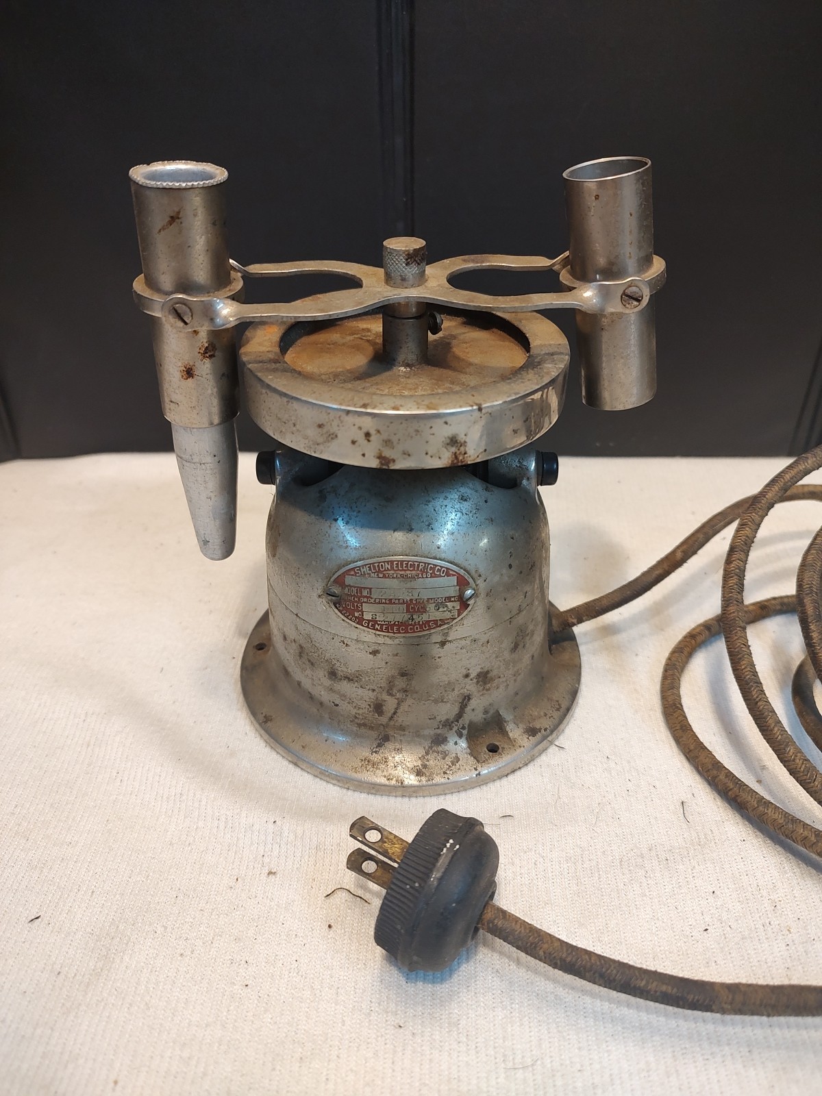 RARE! Antique Centrifuge w/ One Metal Test Tube Shelton Electric Co, GE, WORKS!