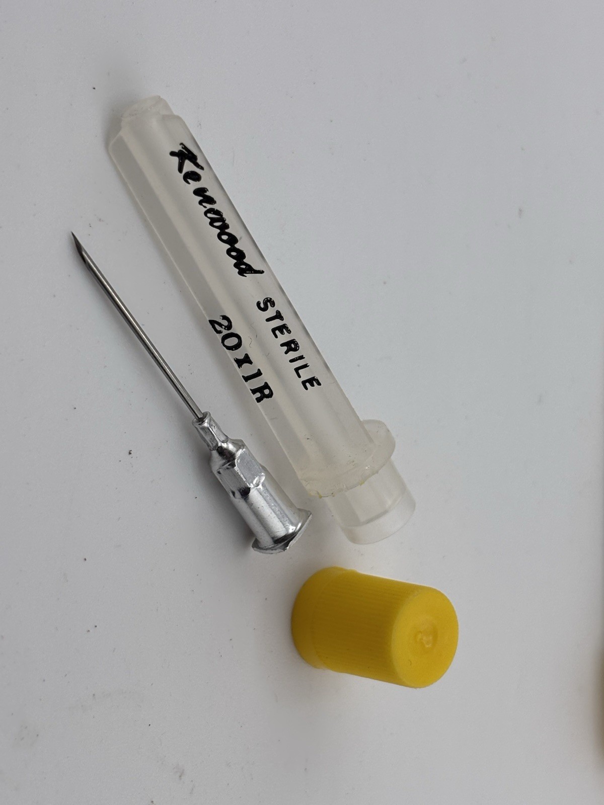 Vintage Kenwood Sterile Hypodermic Needles 20G x 1” Lot Of 10 Medical Doctor NOS