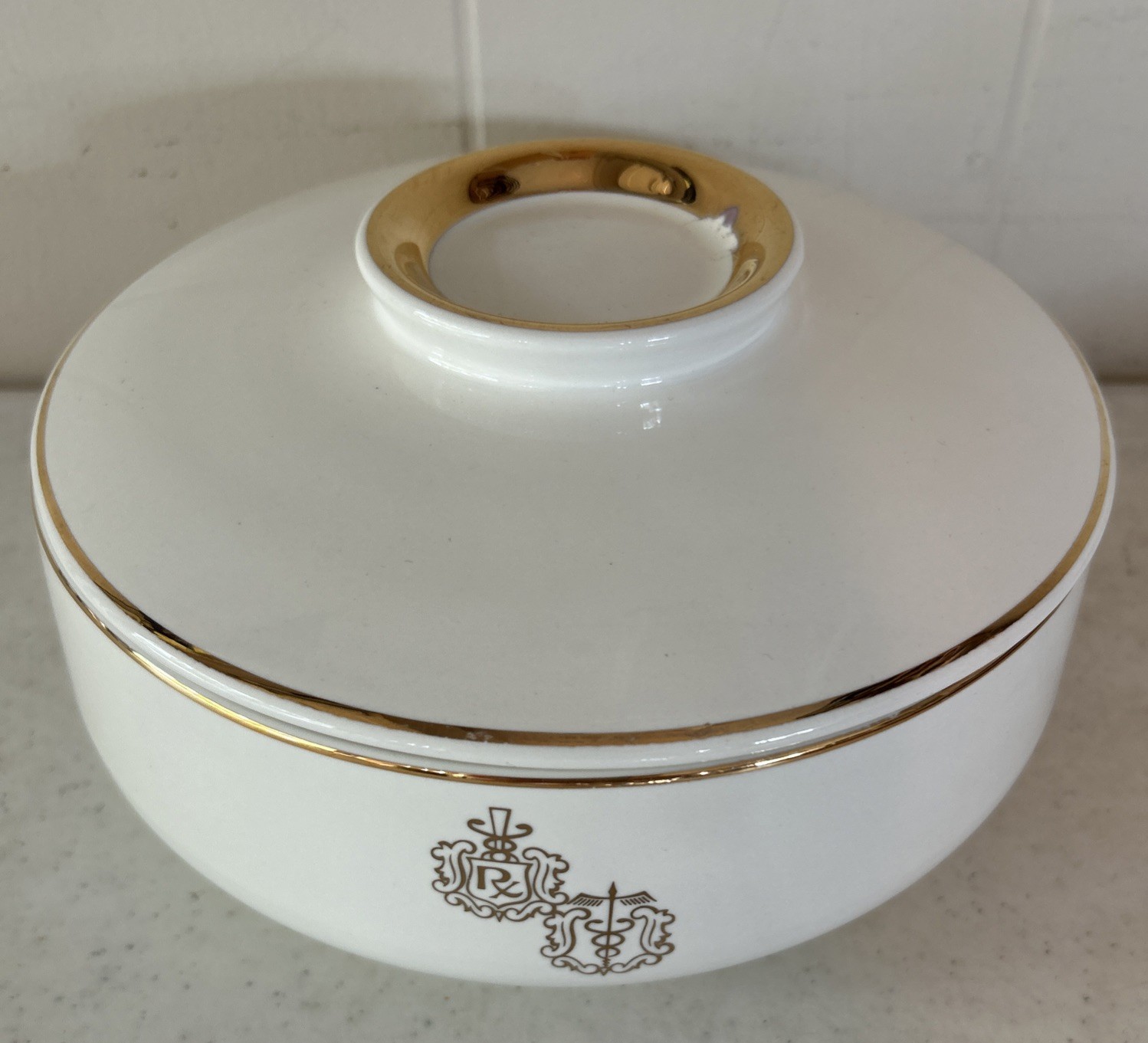 Rare Find New Owens Illinois Pharmacist Pharmacy Medical Covered Dish