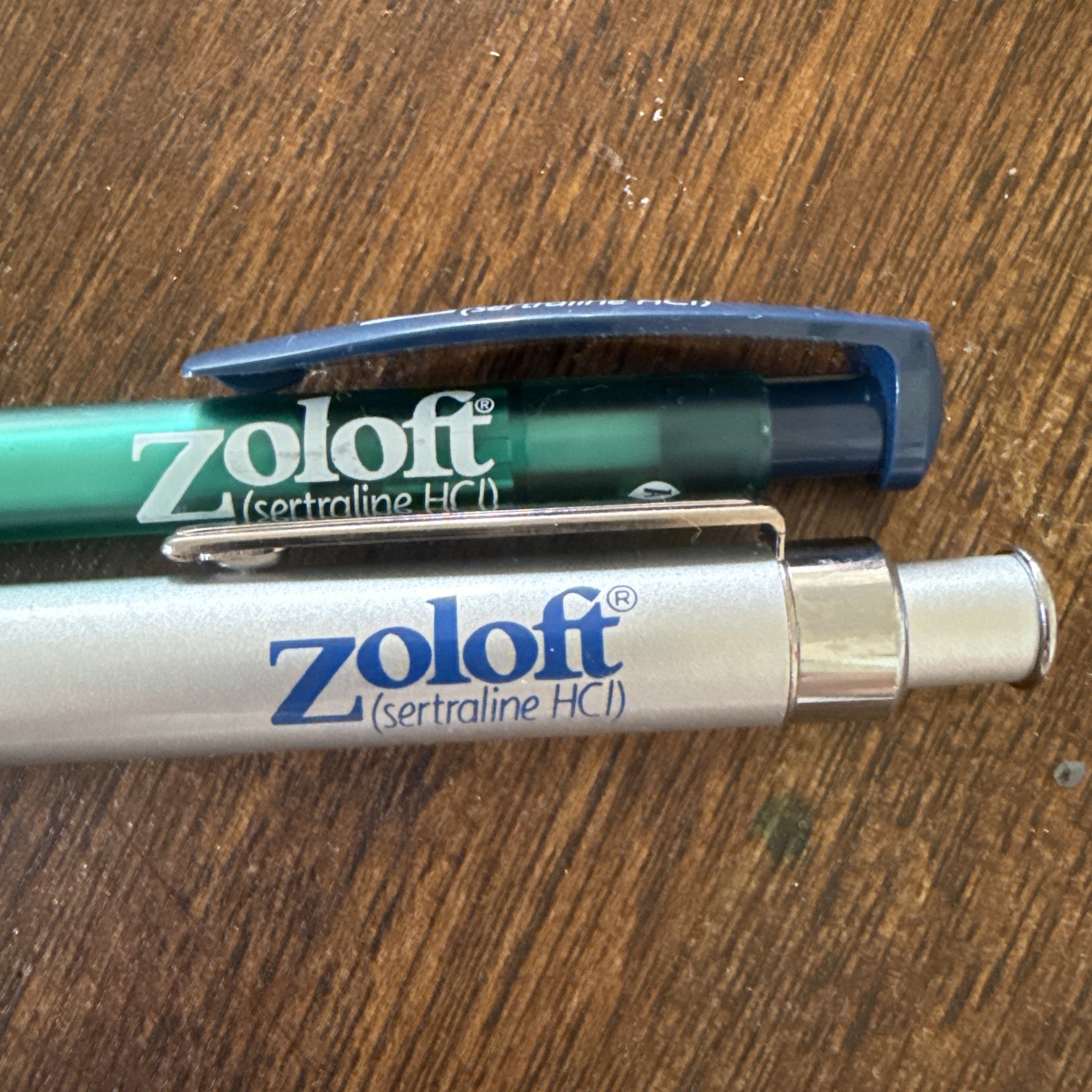 2 Vintage Zoloft Promo Pen Pharmaceutical Drug Rep Metal Click Plastic Working