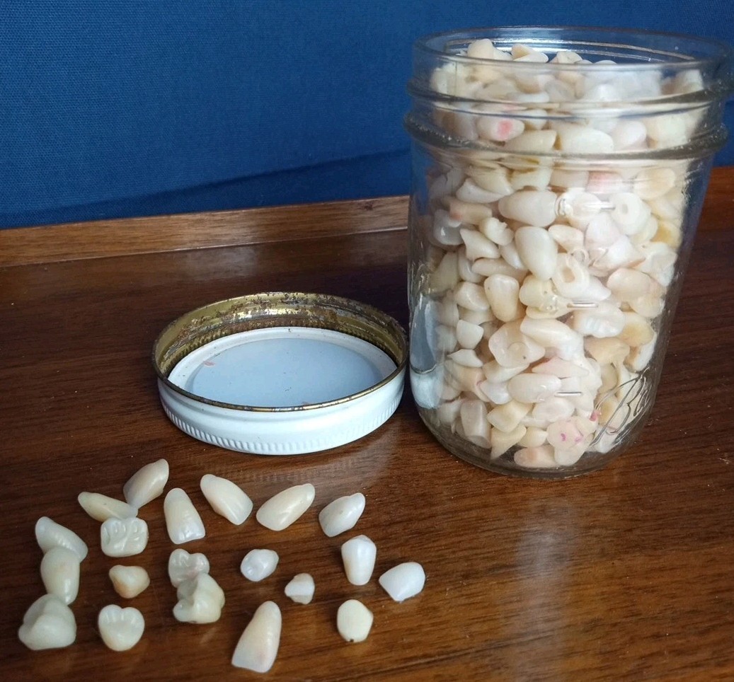 Lot 750+ Vtg Teeth Dental Porcelain Acrylic Unique Biotone Oddities Art Jewelry