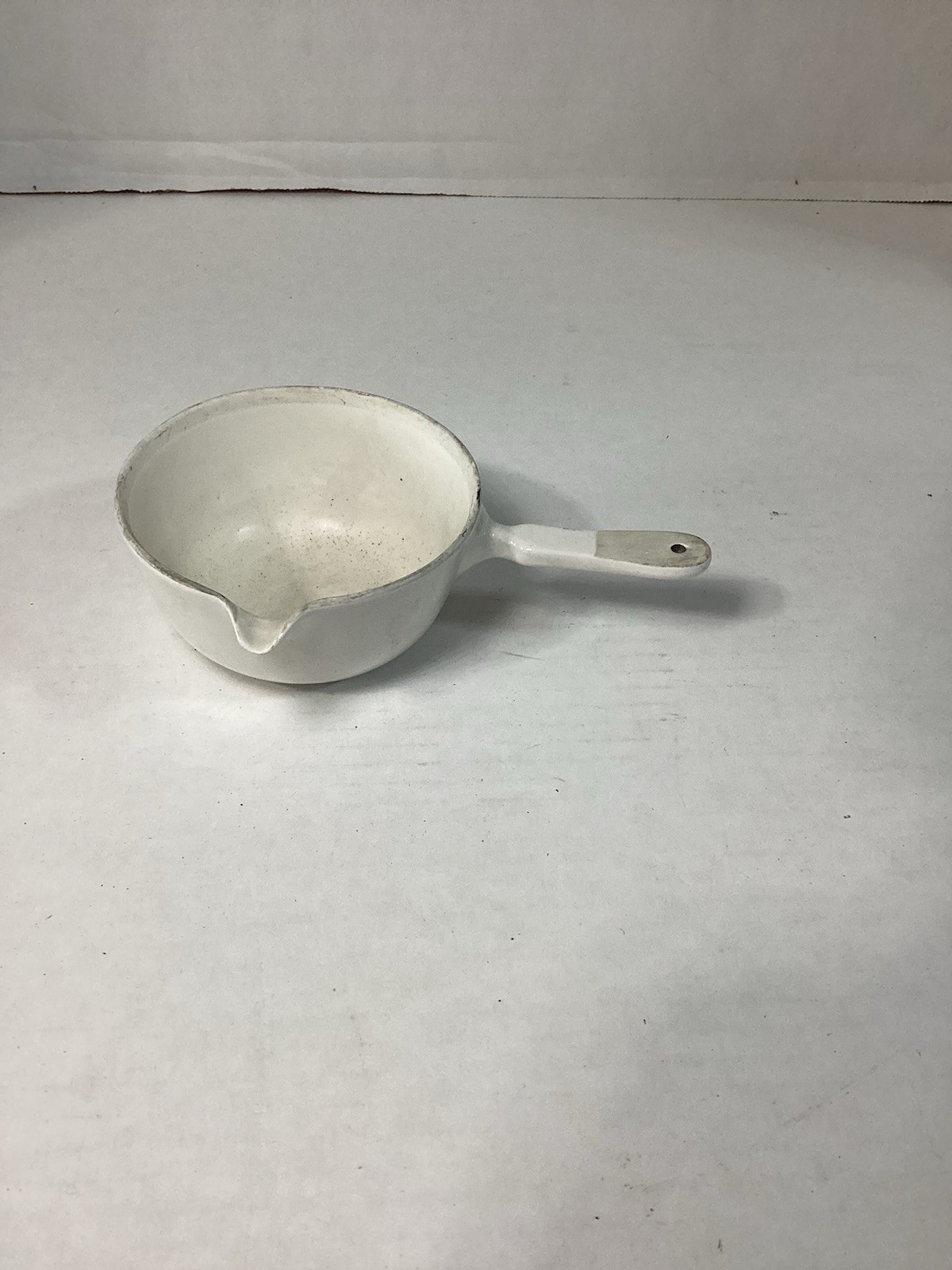Coors USA Porcelain lab ware with handle and Spout 3A