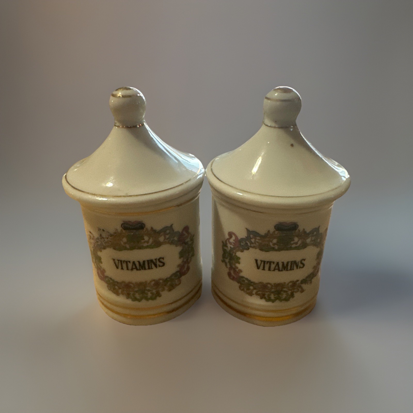 2 Vintage Porcelain APOTHECARY JARS with Lids “VITAMIN” 3.75″ x 2.25″