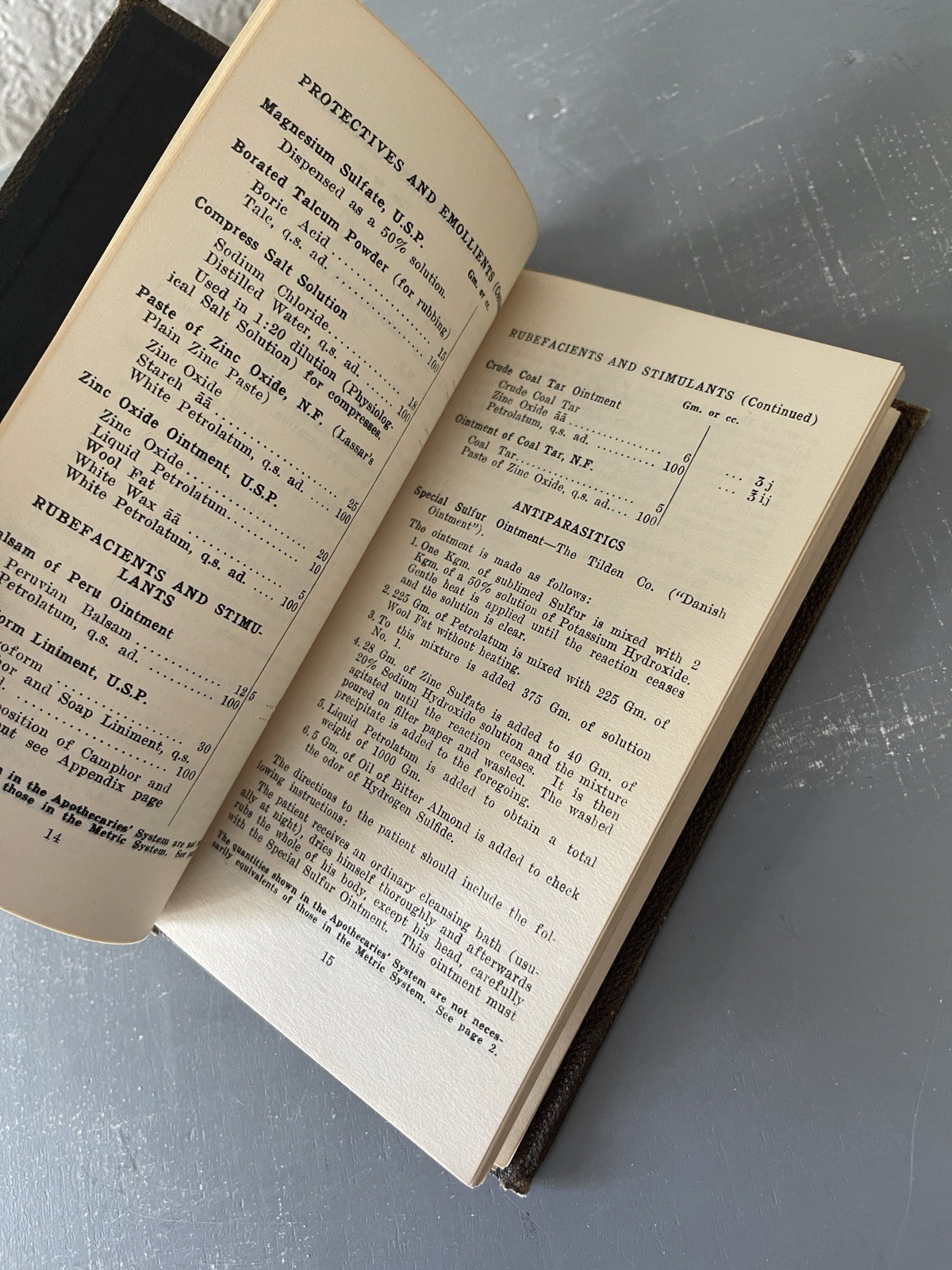 1938 Duke Hospital Formulary Medical Reference Book Pharmacy Drug Guide ephemera