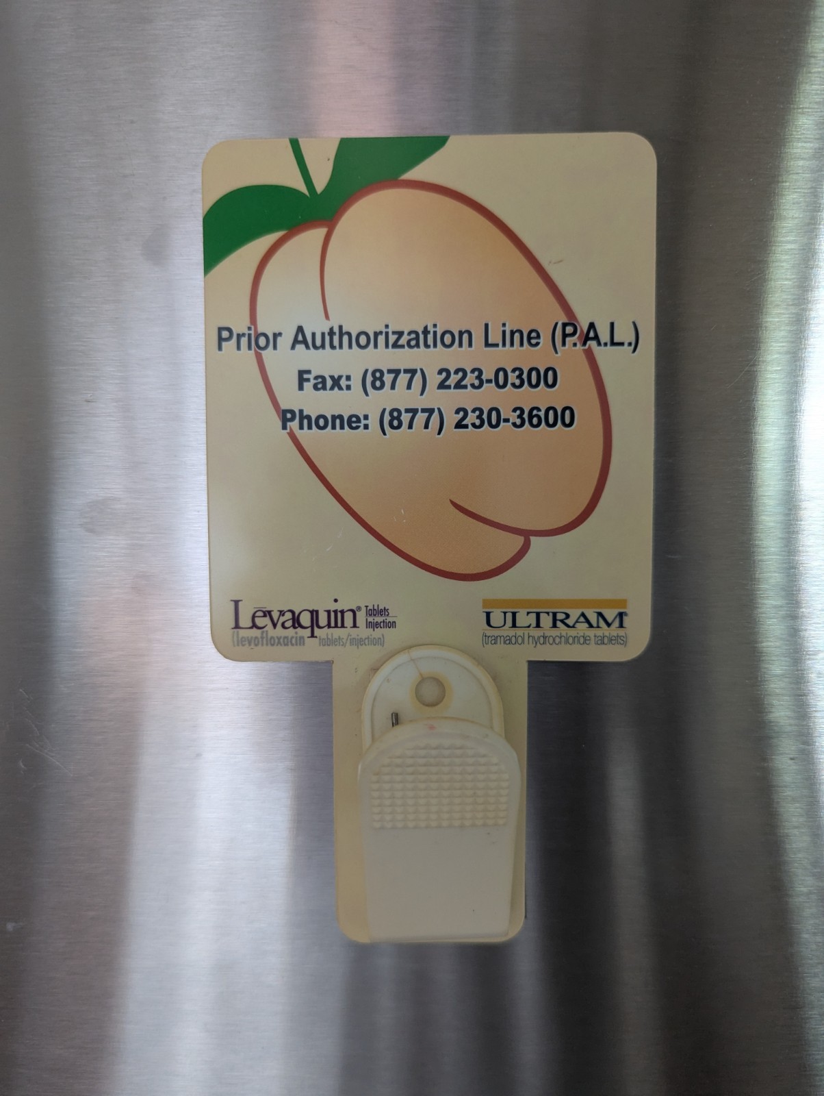 Vintage Levaquin Ultram Medicine Refrigerator Magnet Memo Clip Drug Rep Merch