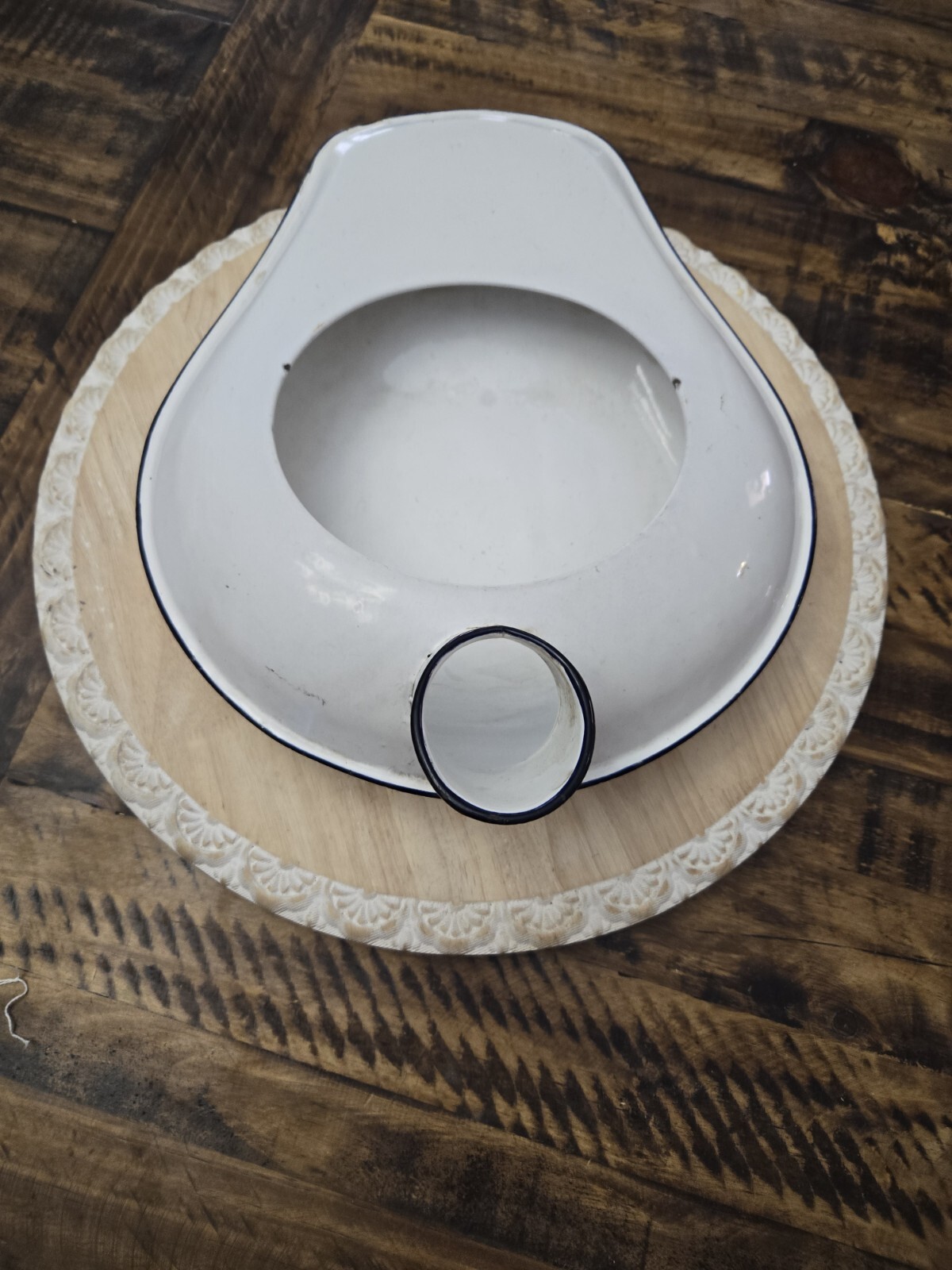 Vintage Unbranded White with Black Trim Enamelware Metal Bedpan/Urinal