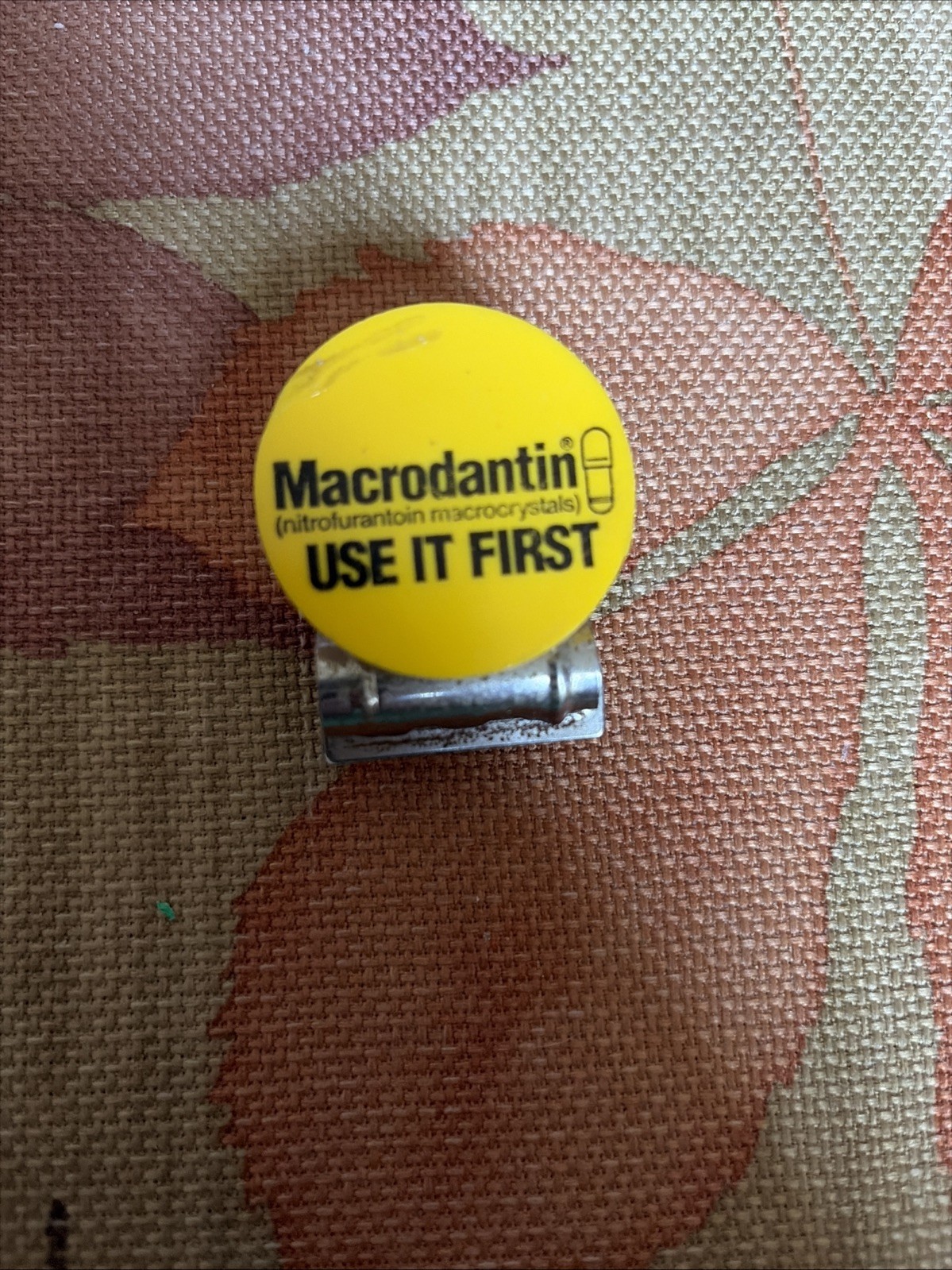 Vintage Drug Rep Pharmaceutical Promo Medical Ad Magnet w/clip – Macrodantin