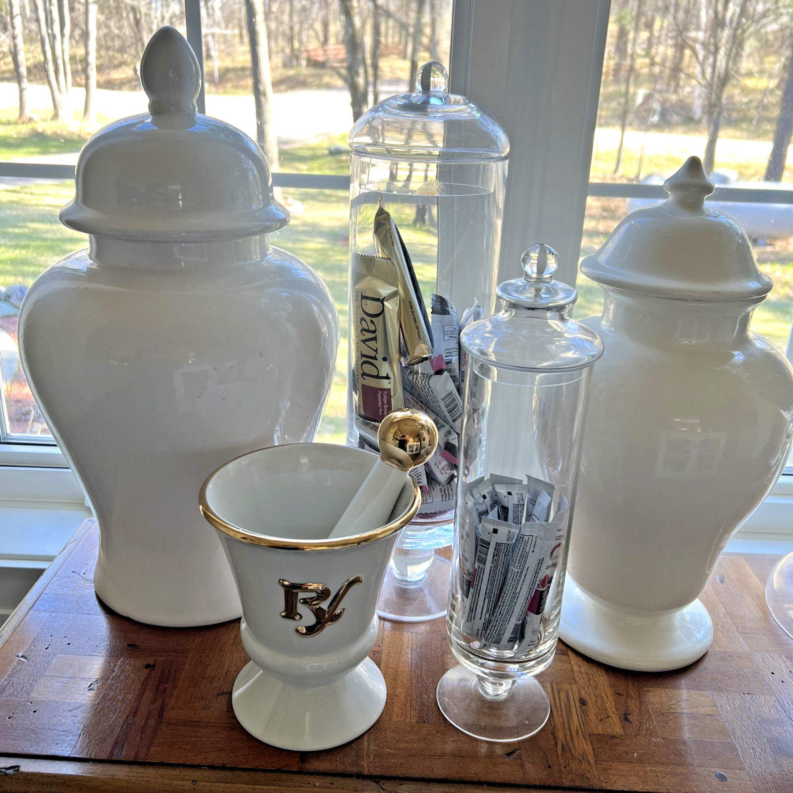 VTG. RX OWENS ILLINOIS PHARMACY MORTAR & PESTLE / GOLD GILDING APOTHECARY PIECE