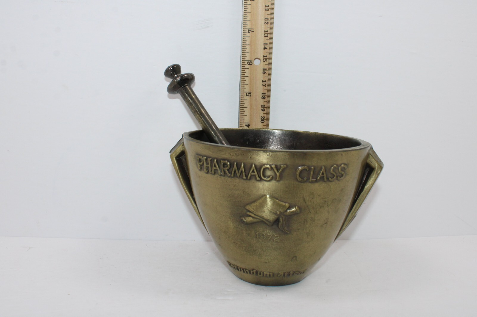 Rx Pharmacy Class 1972 Secundum Artem Heavy Brass/Bronze? Mortar and Pestle