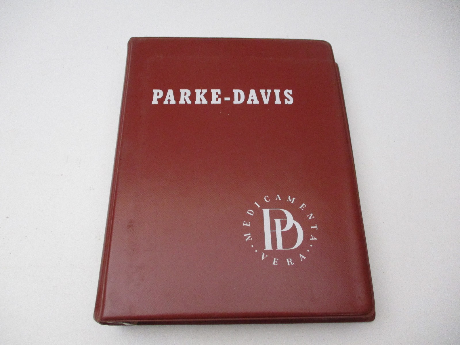 Vintage 1987 Parke Davis Price List Book Binder Pharmacy Chemist Drugs