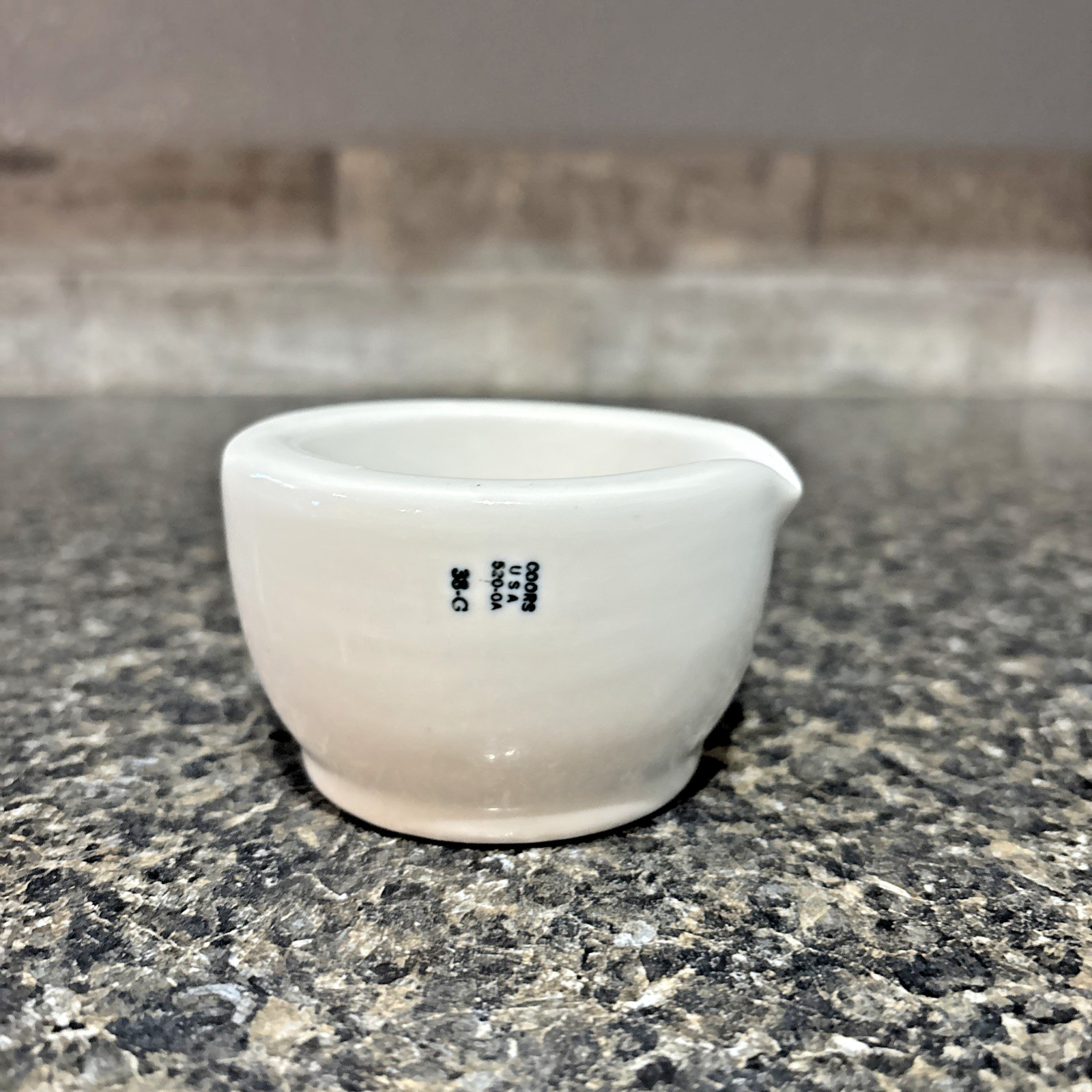 Vtg COORS 520-0A 38-G USA Porcelain Ceramic Apothecary Pharmacy Cup Bowl Spout
