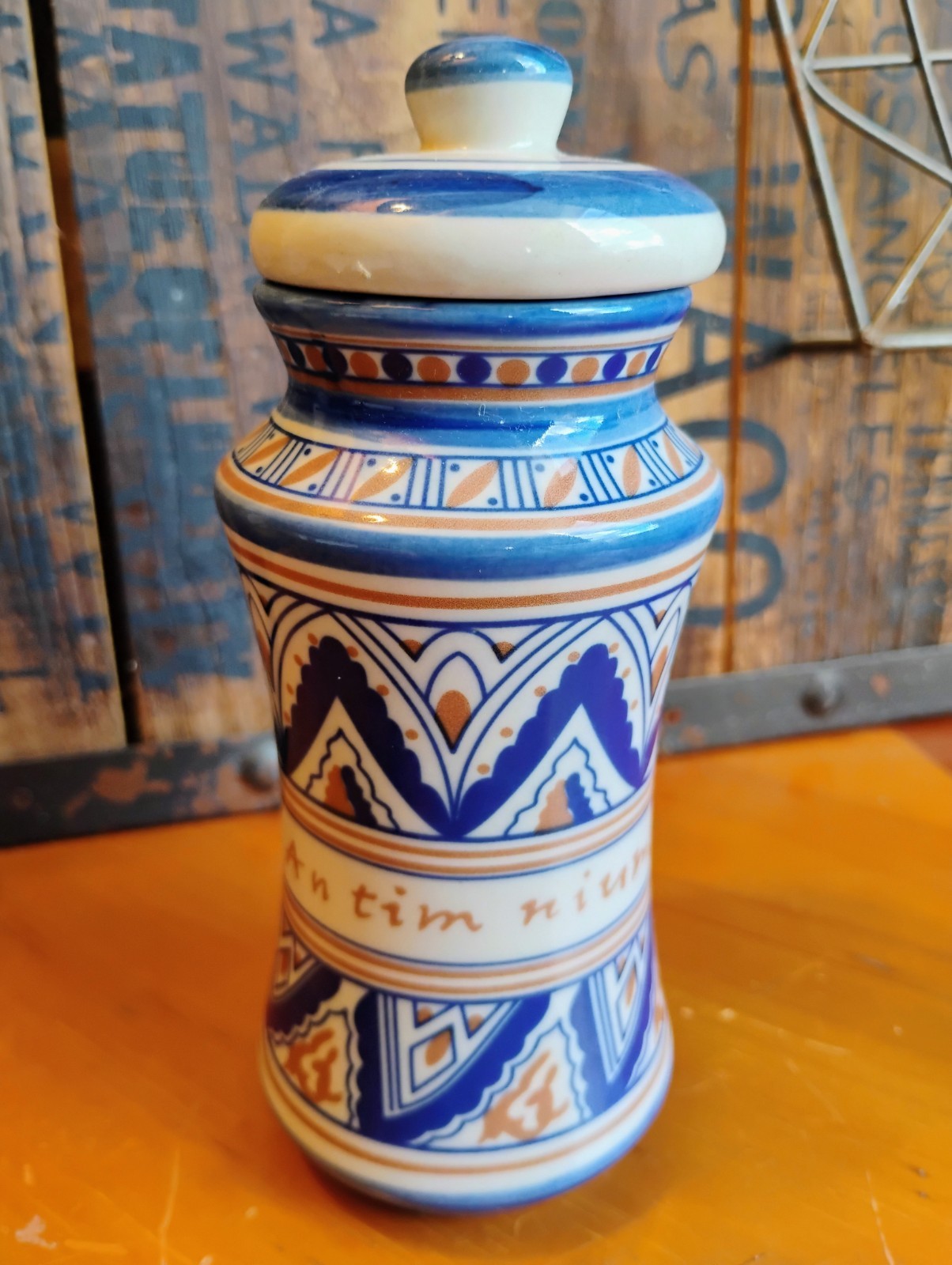 1 Tarro Antimnium Pharmacy Albarello Apothecary Jar Italy 6″