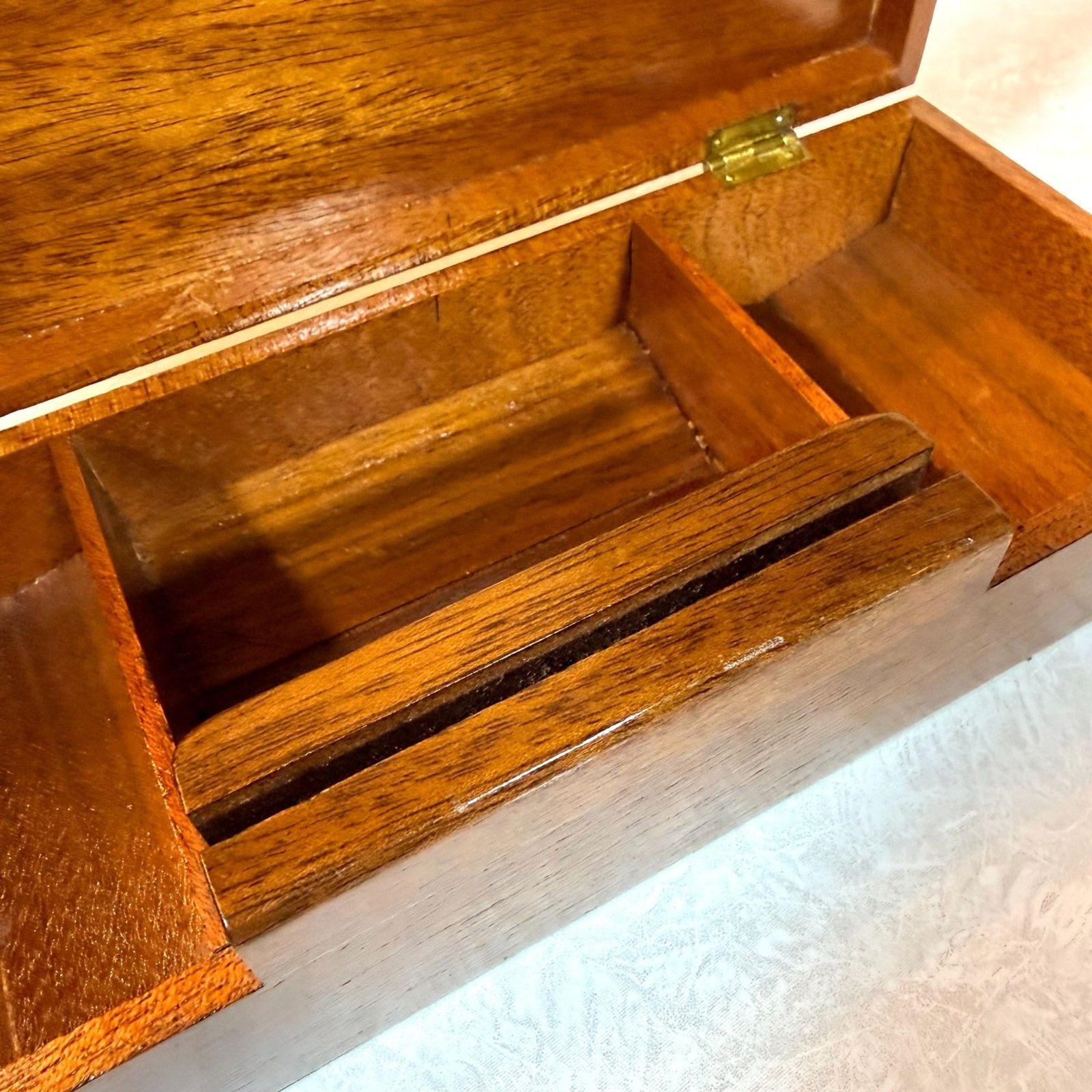 Vintage Wooden Sewing Box Ribbon Thread Dispenser Storage Heart HP Ph Fraternal