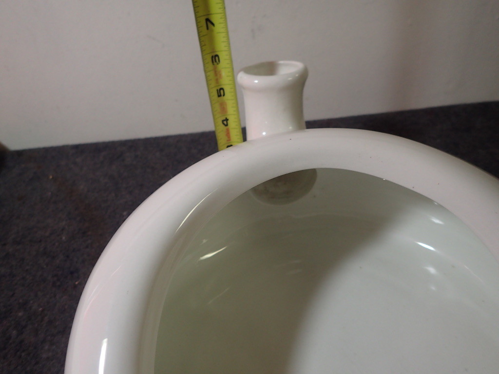 Antique White Porcelain RU? China Bedpan Chamber Pot with Urinal