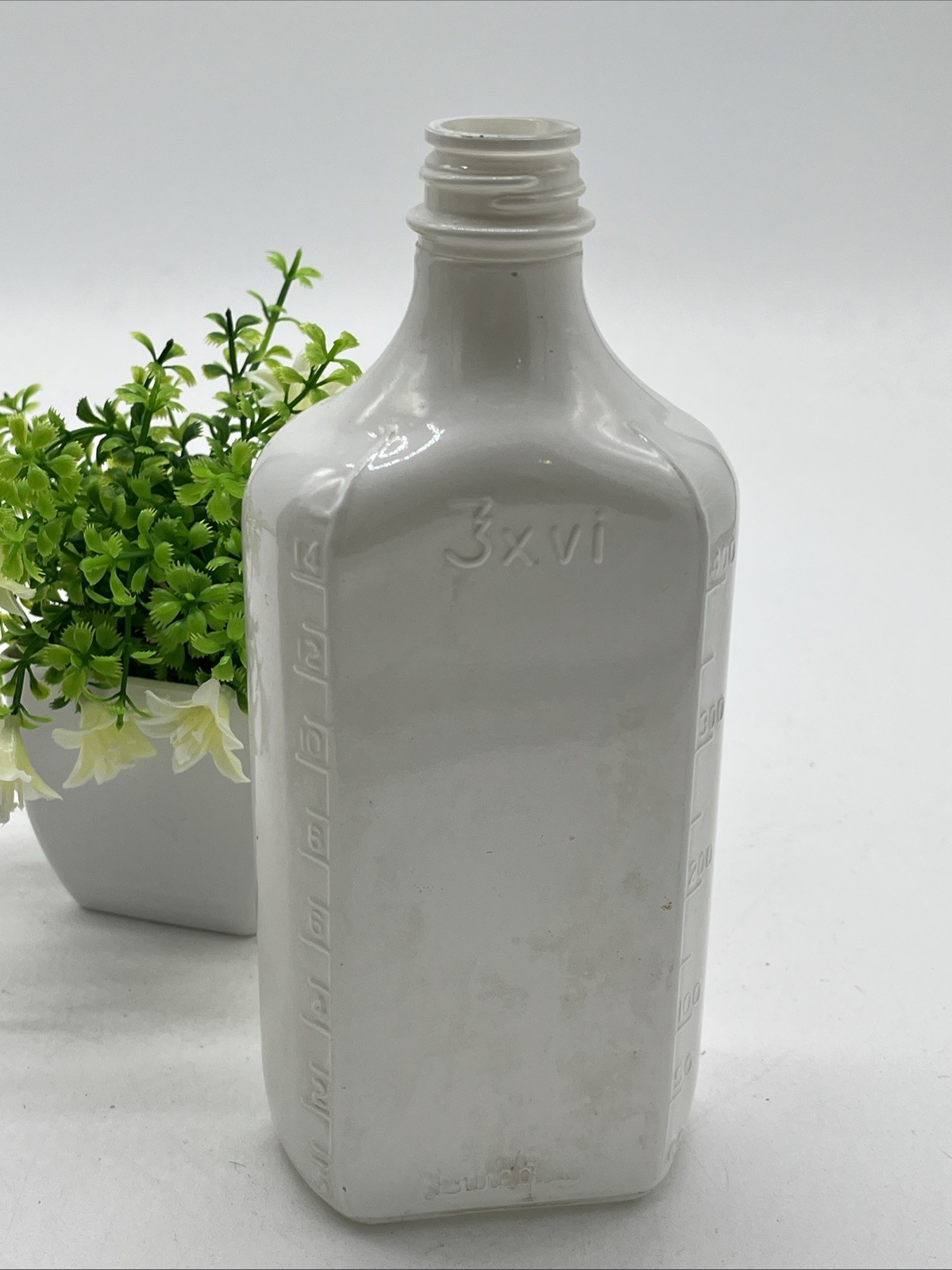 1971 Pharmacy Graduate Owens-Illinois Ohio Northern University 16oz Bottle