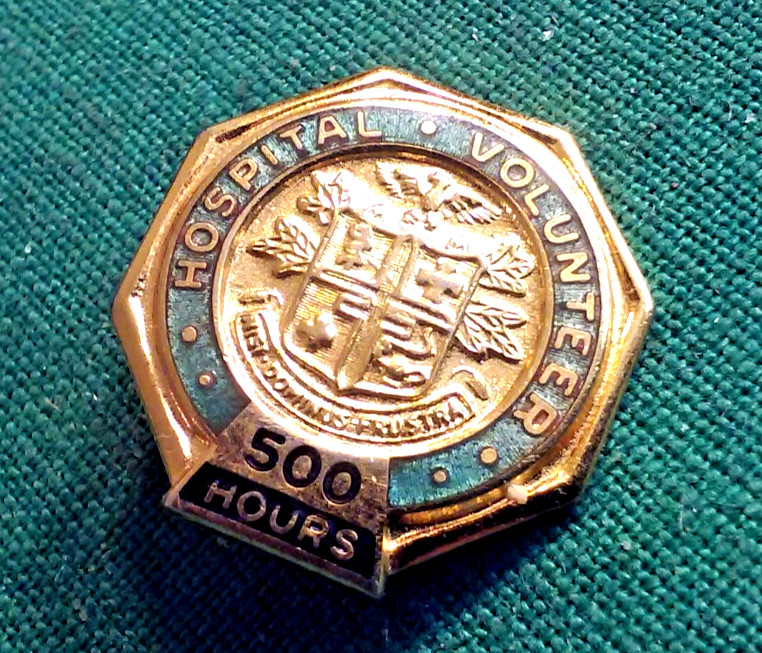 Hospital Volunteer 500 Hrs Retro Gold-Tone Brass Metal Brooch Type Octagonal Pin