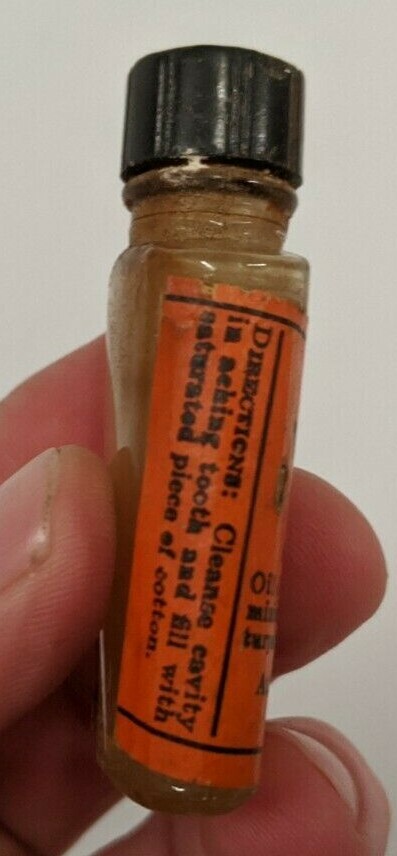 Antique Allied Toothache Drops Glass Bottle Decor Prop Chattanooga TN Primitive