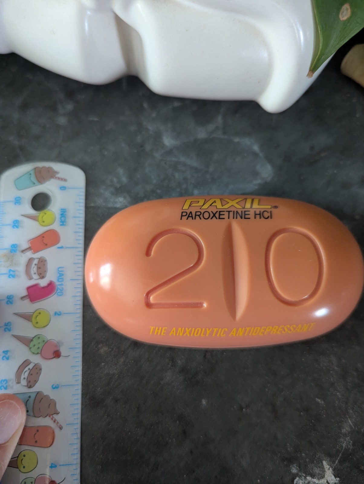 2000s Y2K Paxil Pill Refrigerator Magnet Memo Clip Drug Rep Promo