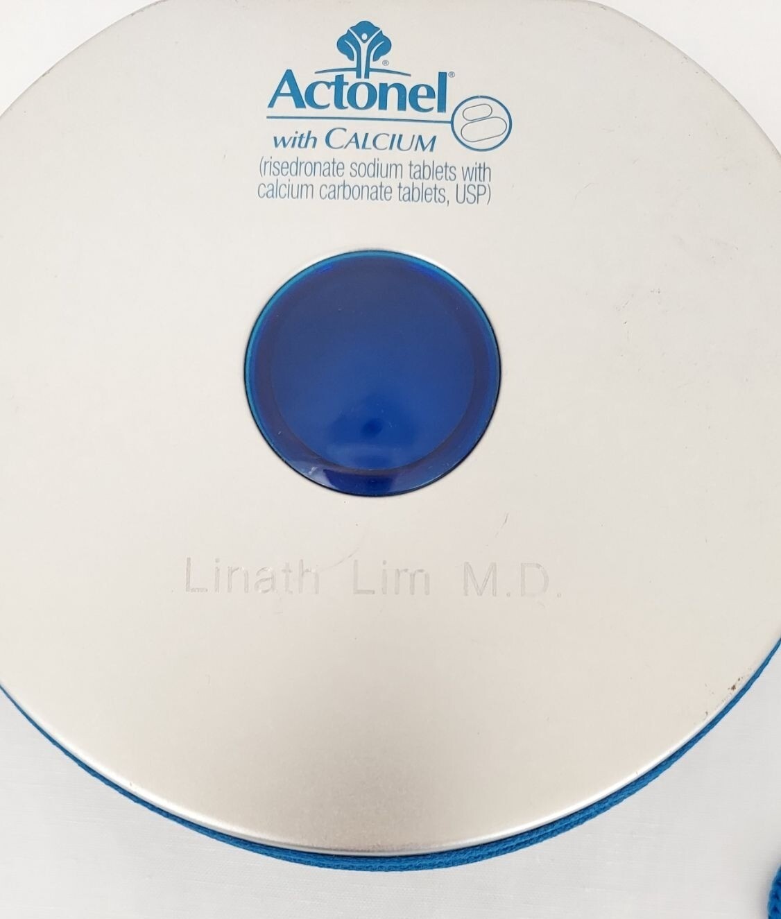 Actonel Drug Rep Advertising 10 Disc CD DVD Metal Portable Carrying Case Folder