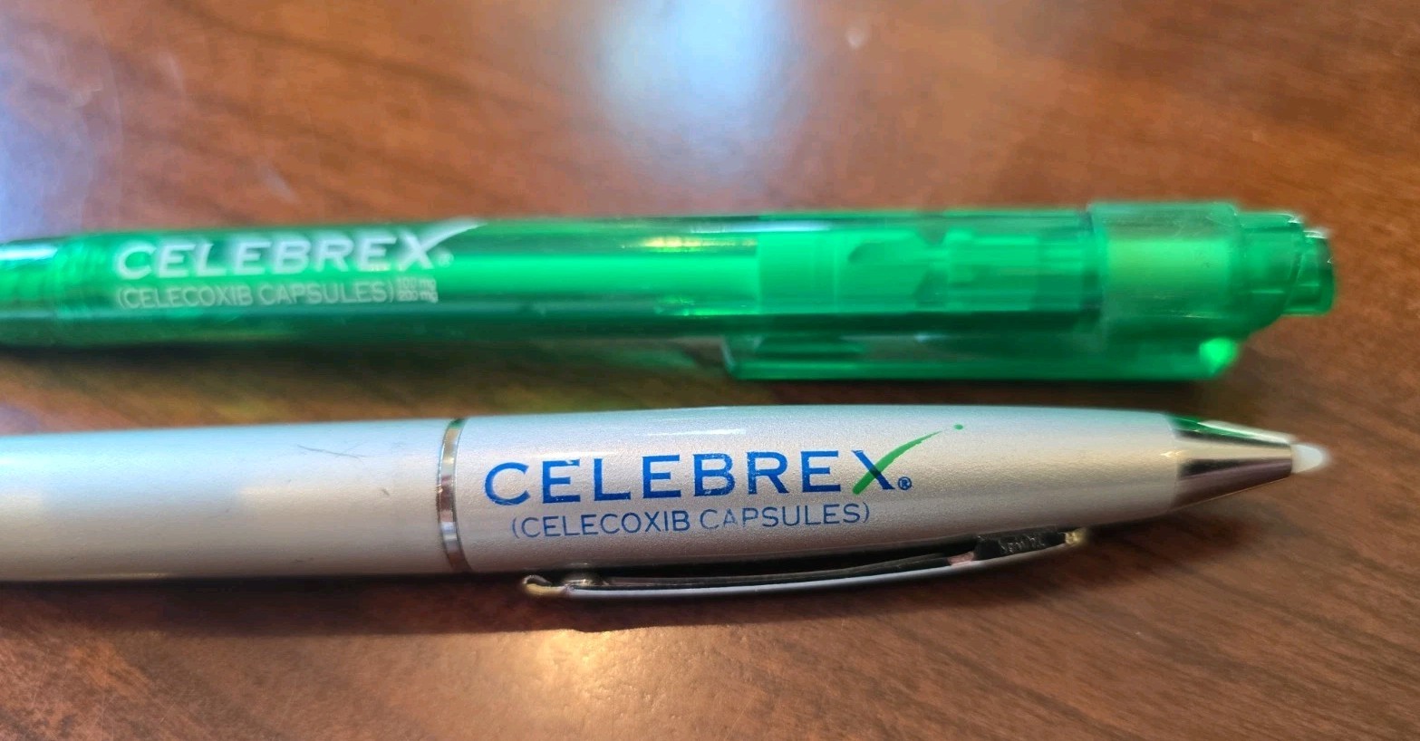 Celebrex Bextra Pens x2 Pharmaceutical Rep Promo Metal Plastic Medical