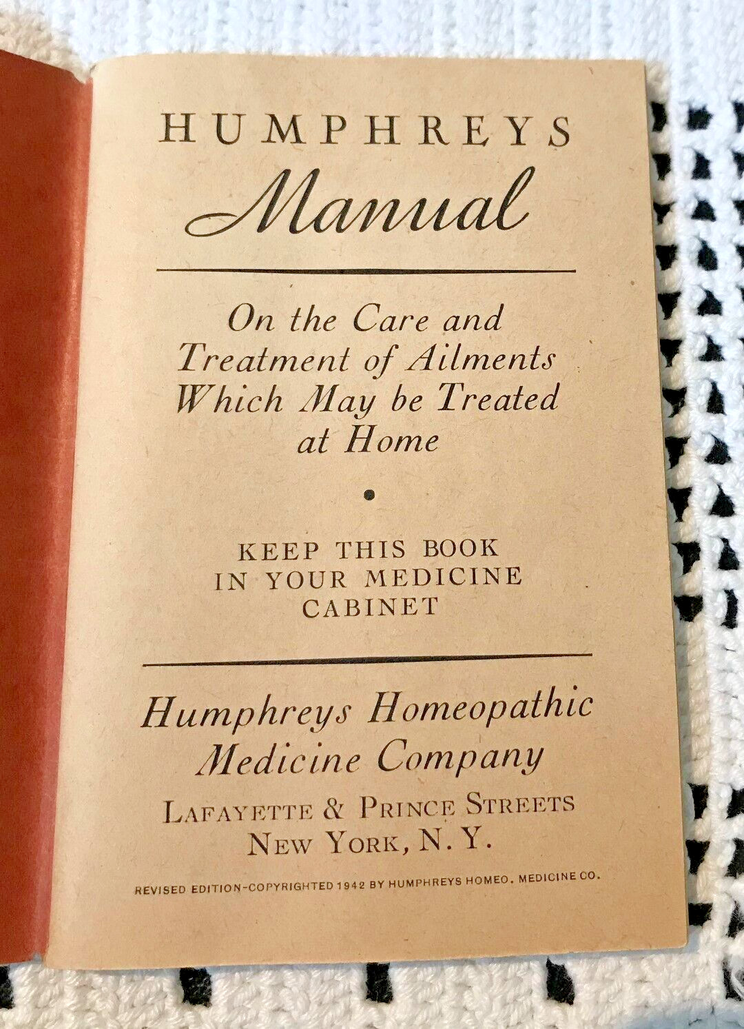 1942 Humphreys Homeopathic Medicine Book Pocket Manual 80 Pages