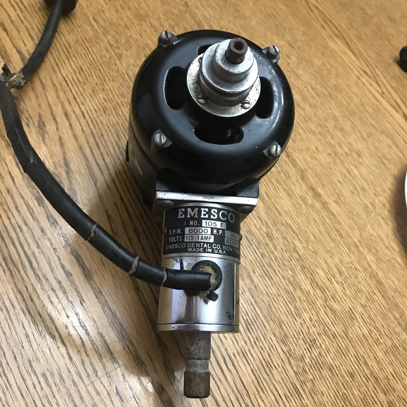 EMESCO Dental Drill Motor Model 105F 8,000 Rpm 1/10 Horsepower