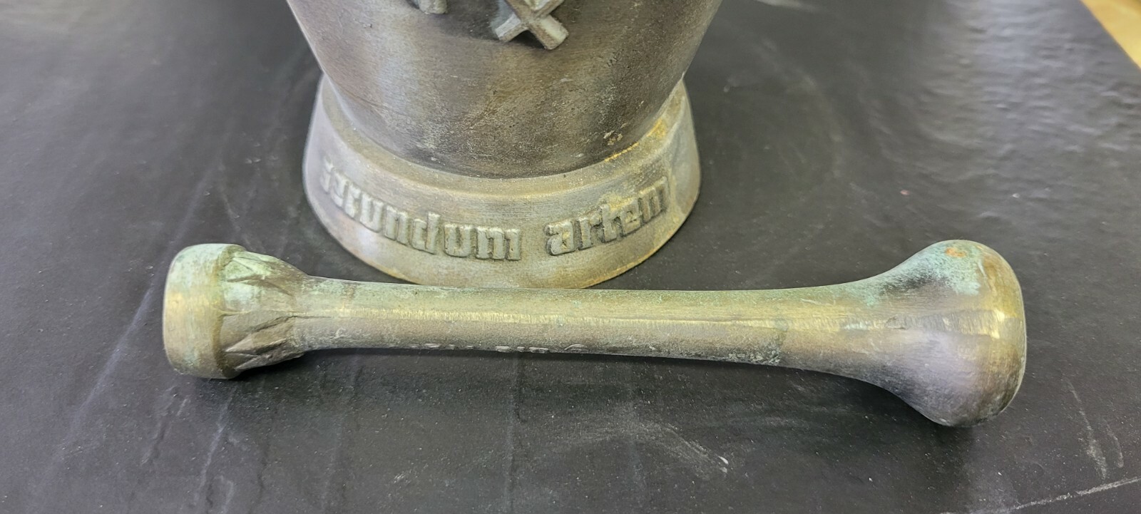 Vintage Brass Bronze Mortar and Pestle (WILLIAM PROCTER JR 1817 – 1874 ) RX