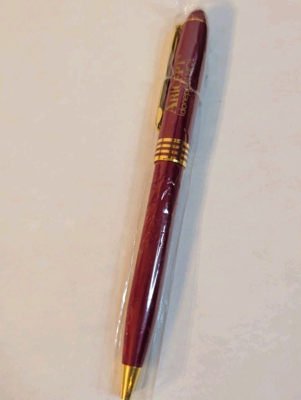 Aricept Red Maroon Gold Metal Click Pharmaceutical Drug Pen Advertising