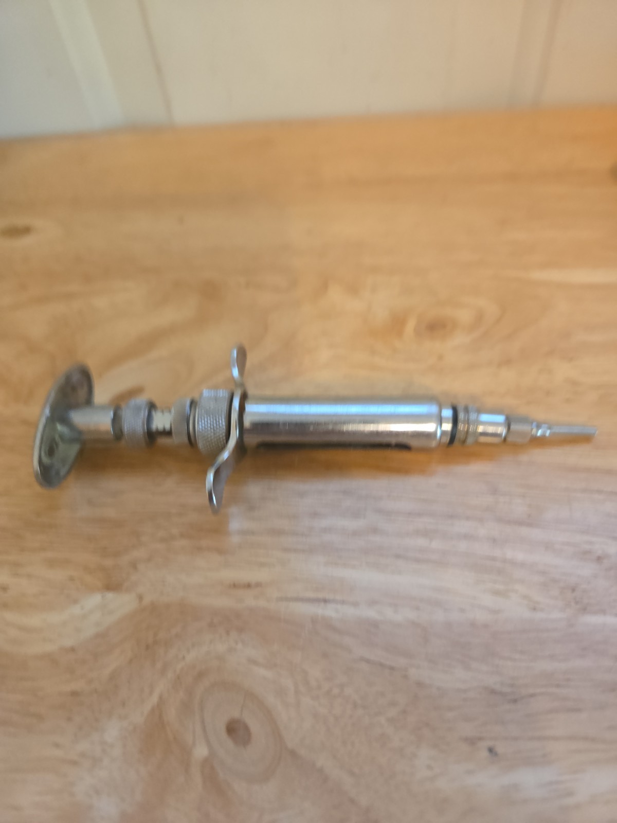 Vintage Unbranded Stainless Syringe
