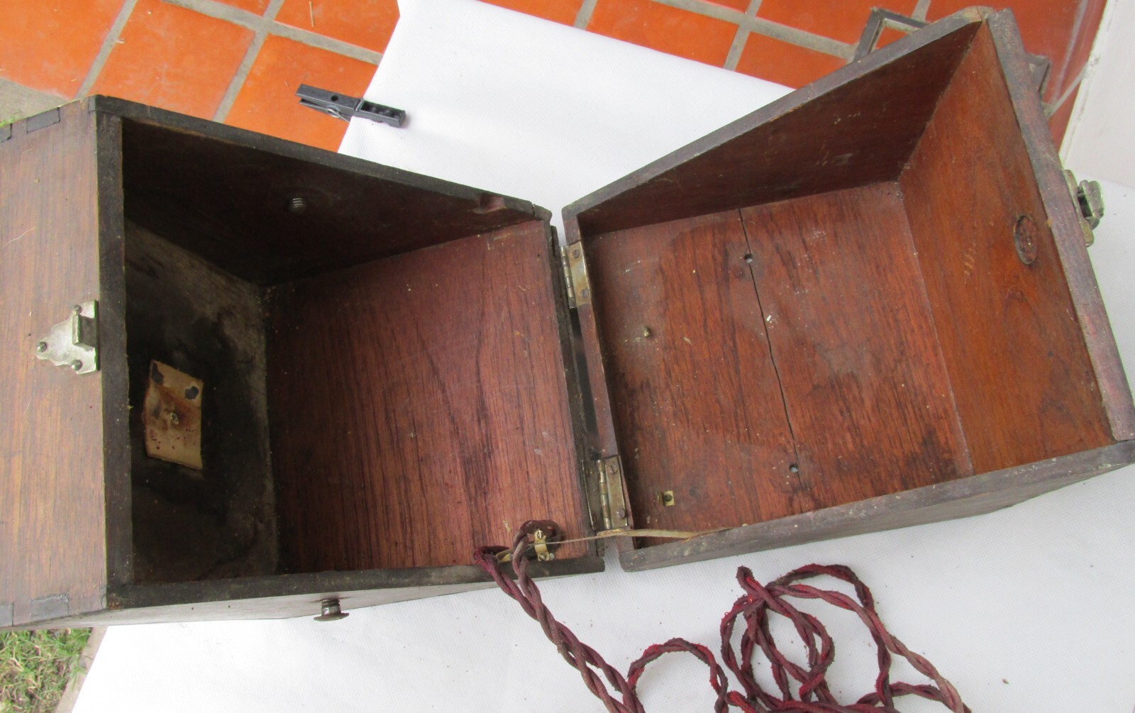 SUPER RARE BONE AUTOPSY SAW MADE WITH GE FAN PANCAKE MOTOR CIRCA 1900, MOTOR RUN