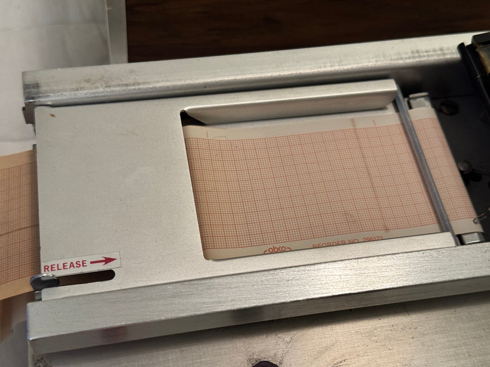 Burdick EK-5 Portable Electrocardiograph EKG Vintage Medical Patient Monitor