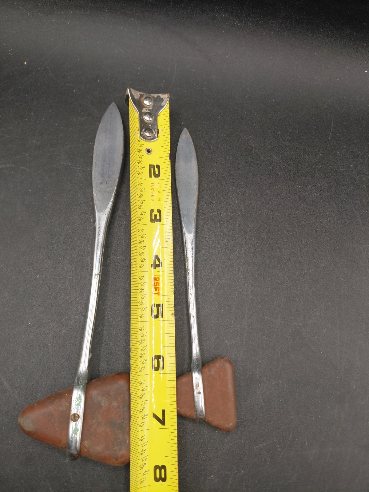 Pair Of VINTAGE MEDICAL REFLEX HAMMERS UNBRANDED 7 3/4″ & 6 1/2″