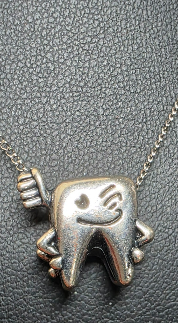 Sterling Silver Unmarked Whimsical “Winking Face” Tooth Design Pendant on Chain