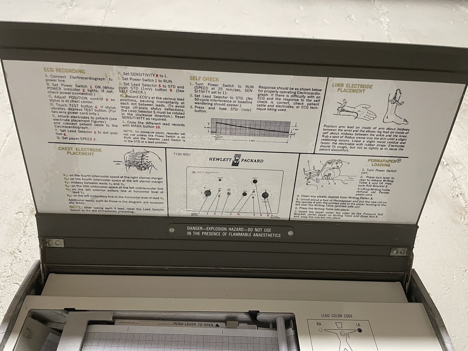 Vintage – Hewlett Packard 1500B Electrocardiograph